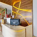 Capital O 90888 Bintang Diponggo Residence