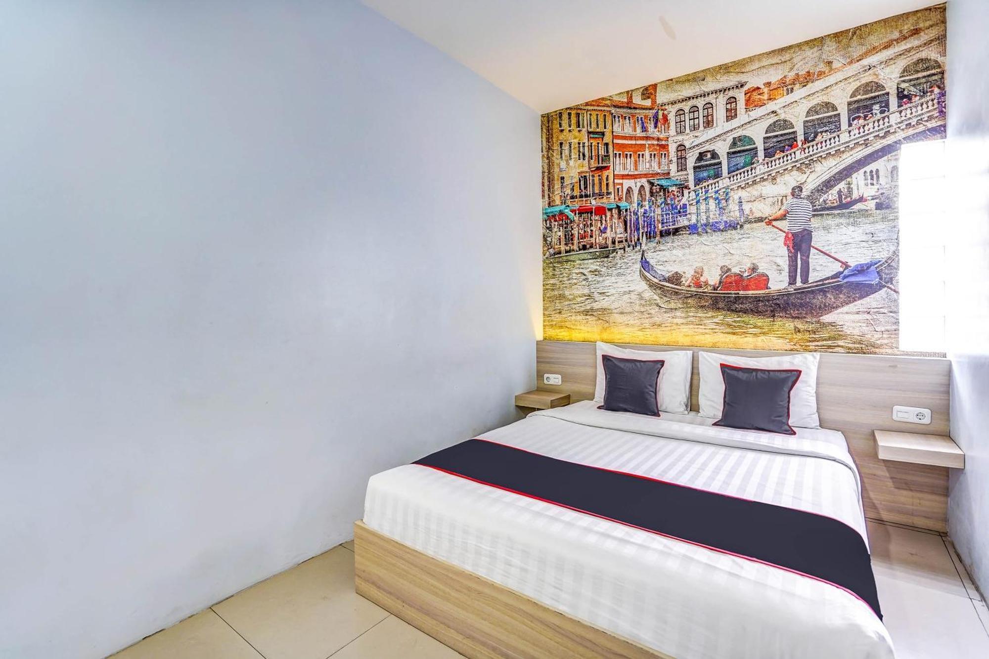 Capital O 90888 Bintang Diponggo Hotel Surabaya