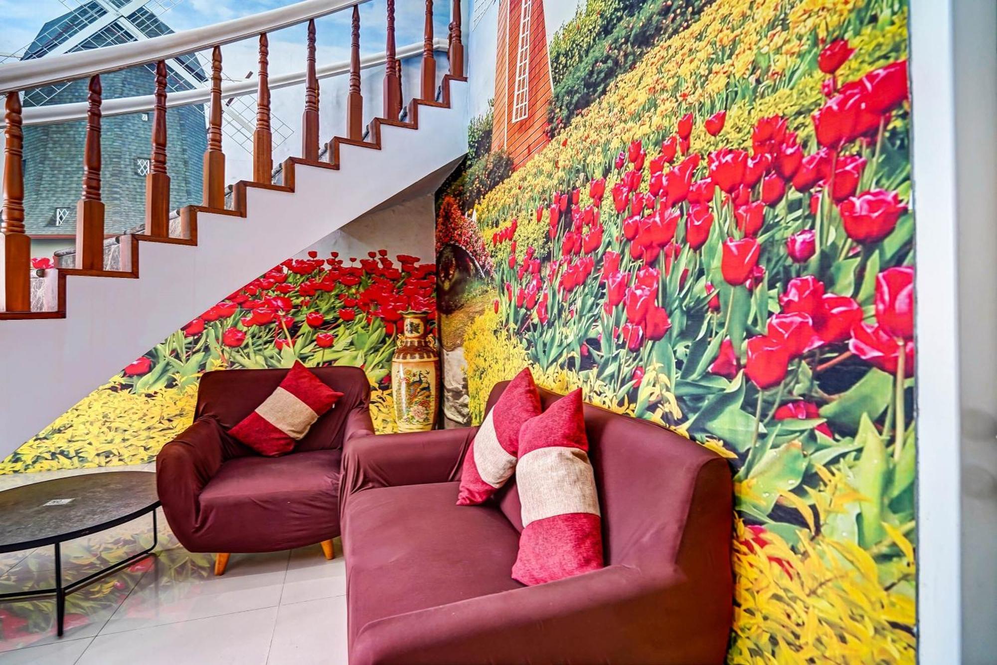 Hotel Capital O 90888 Bintang Diponggo Surabaya